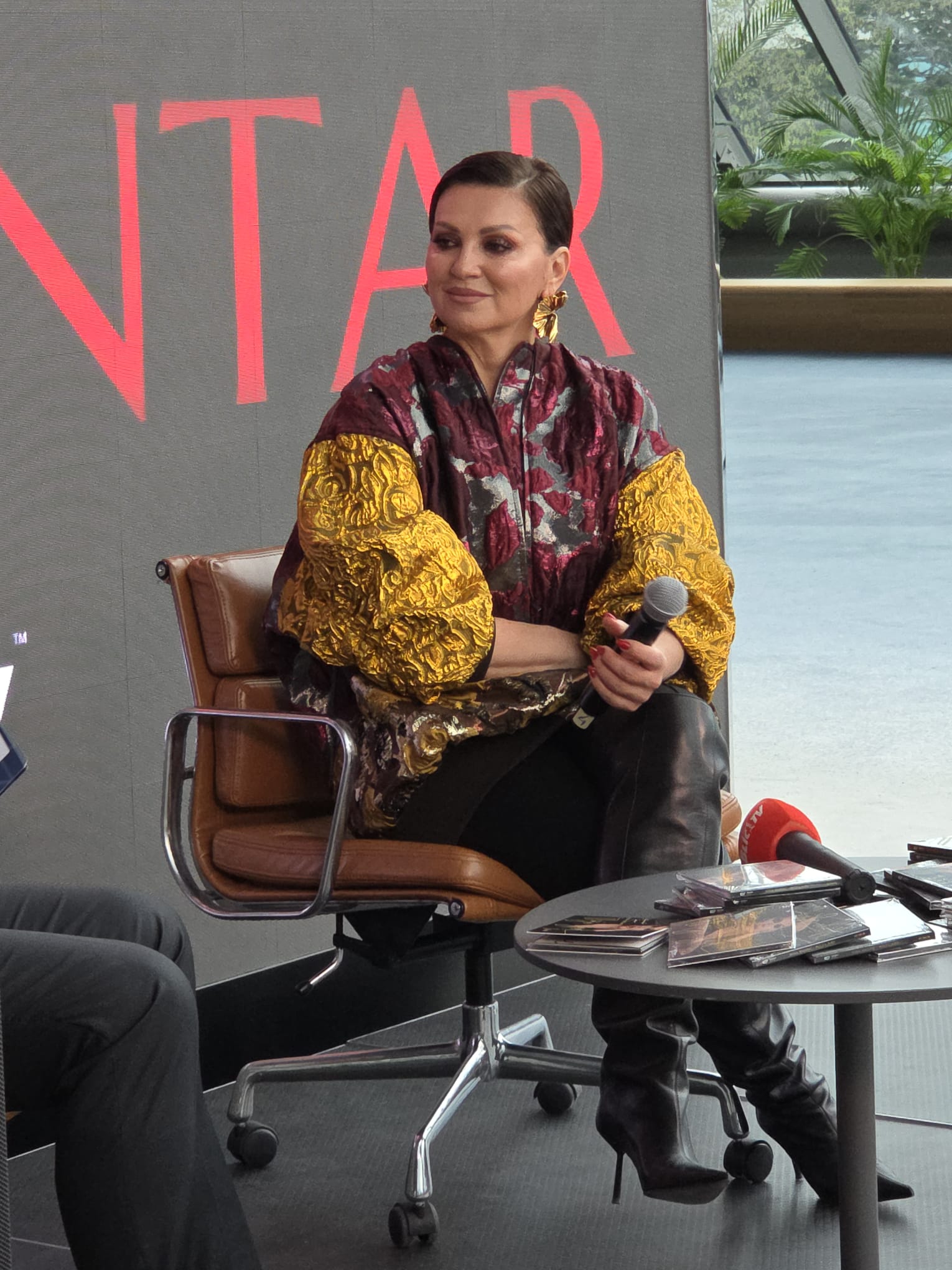Nina Badrić opisala ljubav sa zauzetim muškarcem: "Lepo je izaći iz takve priče" 6 nina badric 2