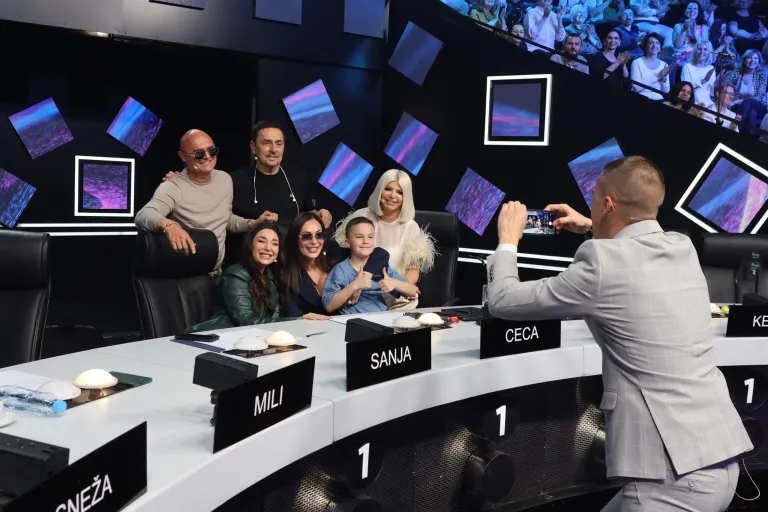 Internet gori zbog snimka iz Zvezda Granda, 500.000 pregleda za samo jedan dan (VIDEO) 5 0A0A0700 768x512 1