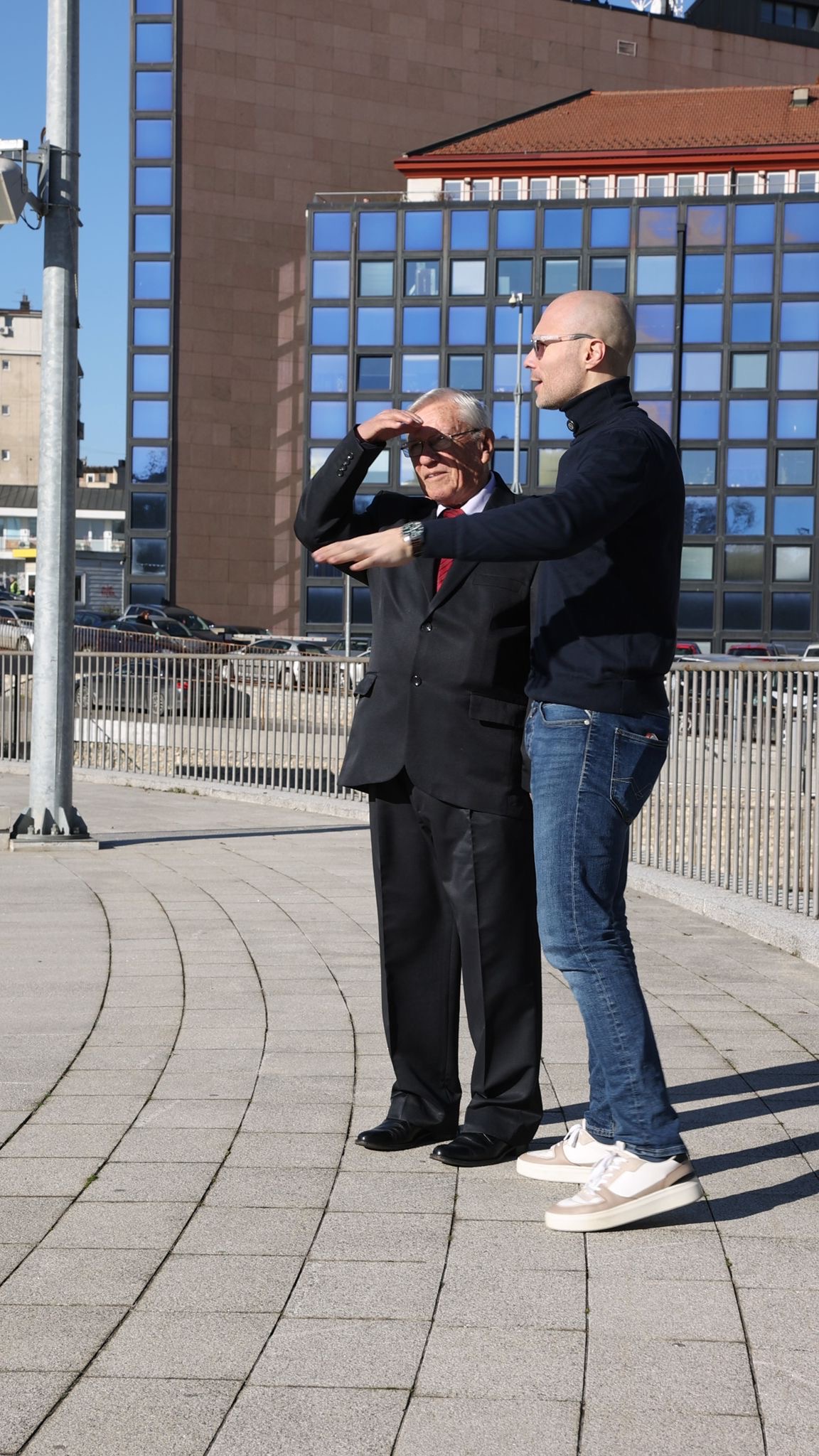 4978f629 f180 40e6 9ba3 373fdc9a580f