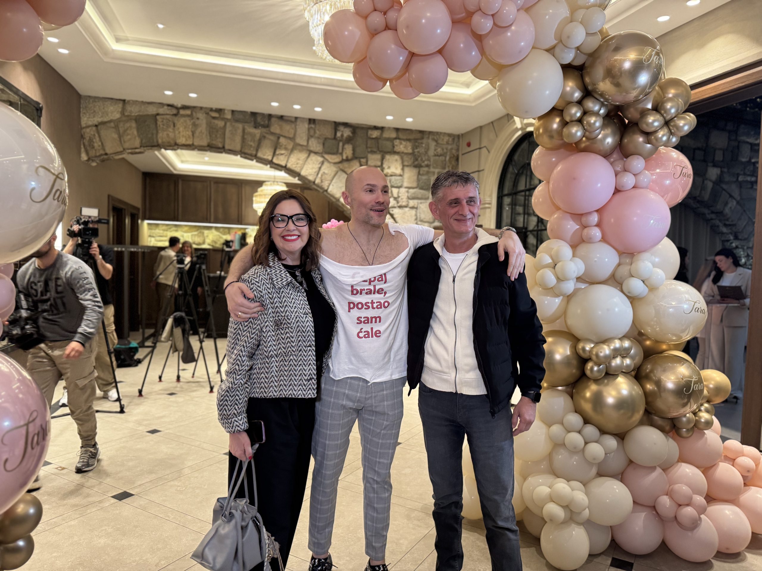 Cela estrada na Sofrinom slavlju: "Cepaj brale, postao sam ćale" VIDEO 8 IMG 3497