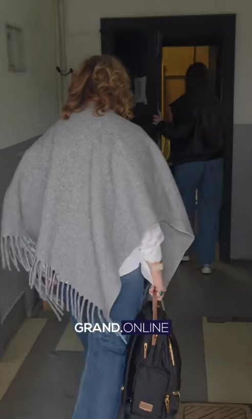 Ana Bekuta zatečena prizorom ispred studija Zvezda Granda: Kad je ugledala Dačića, ništa joj nije bilo jasno 7 Screenshot 2026 04 14 141420