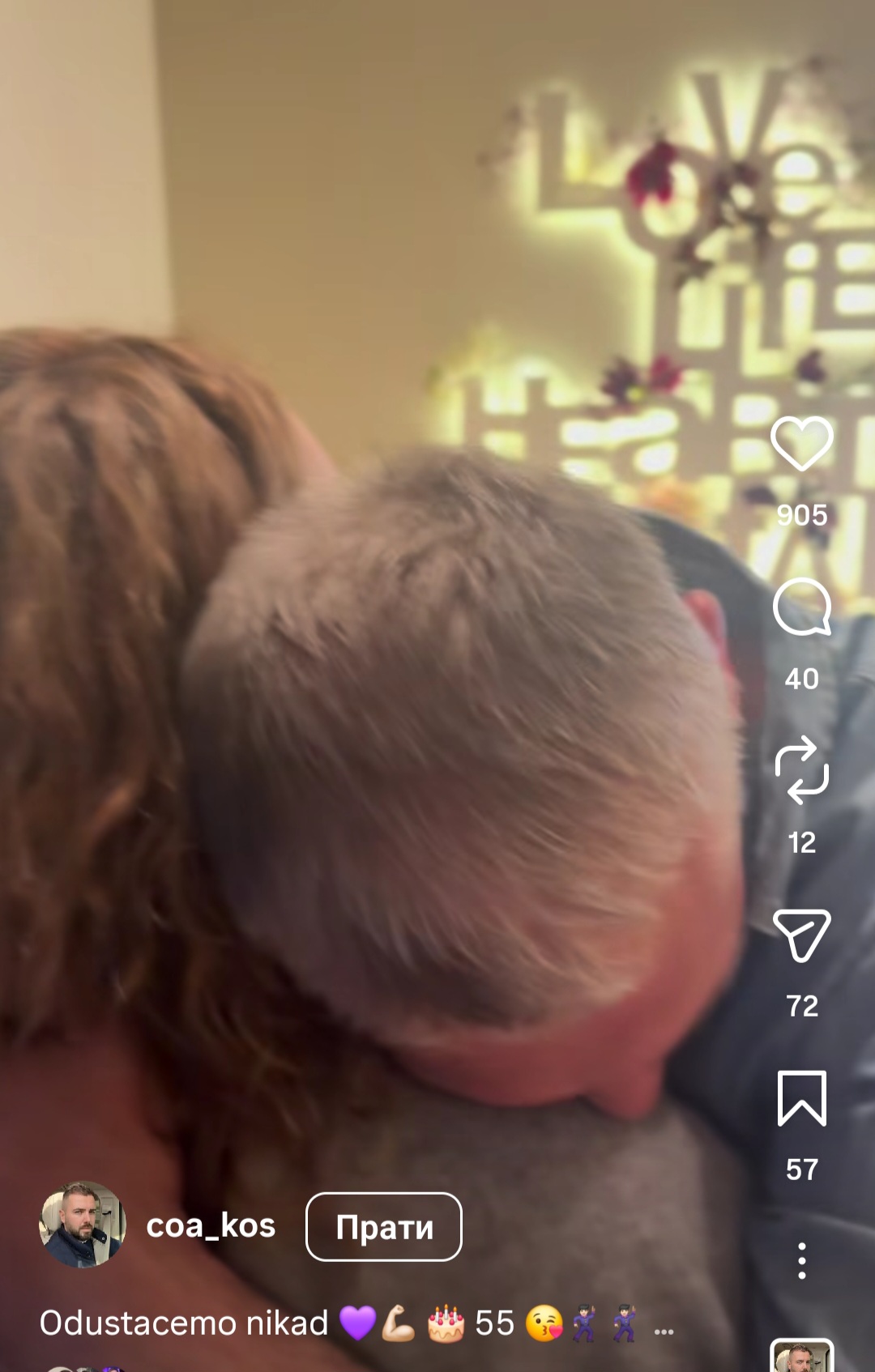 Ana Bekuta upala Čedi Jovanoviću u stan sa tortom: Zbog jednog detalja na rođendanu svi prasnuli u smeh (VIDEO) 8 Screenshot 20260414 092655 Instagram