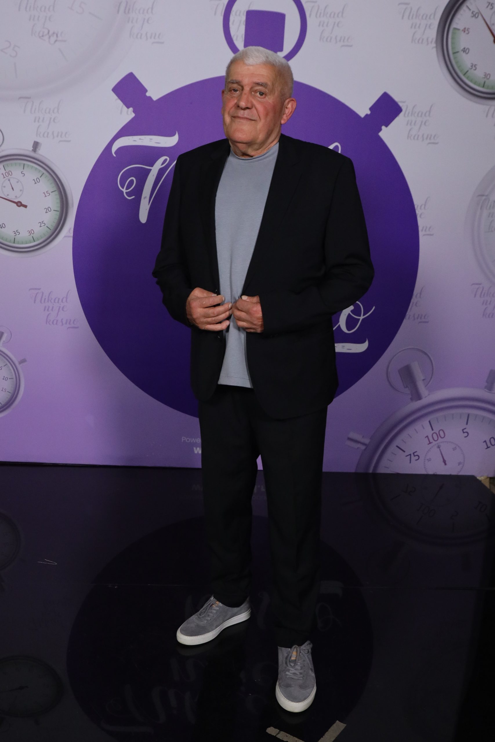 "Veliki mi je problem za koju pesmu da se odlučim": Toplica Živković iz okoline Kruševca nastupe priprema u Švedskoj? VIDEO 6 TOPLICA ZIVKOVIC 71 GOD. PASJAK KRUSEVA 7