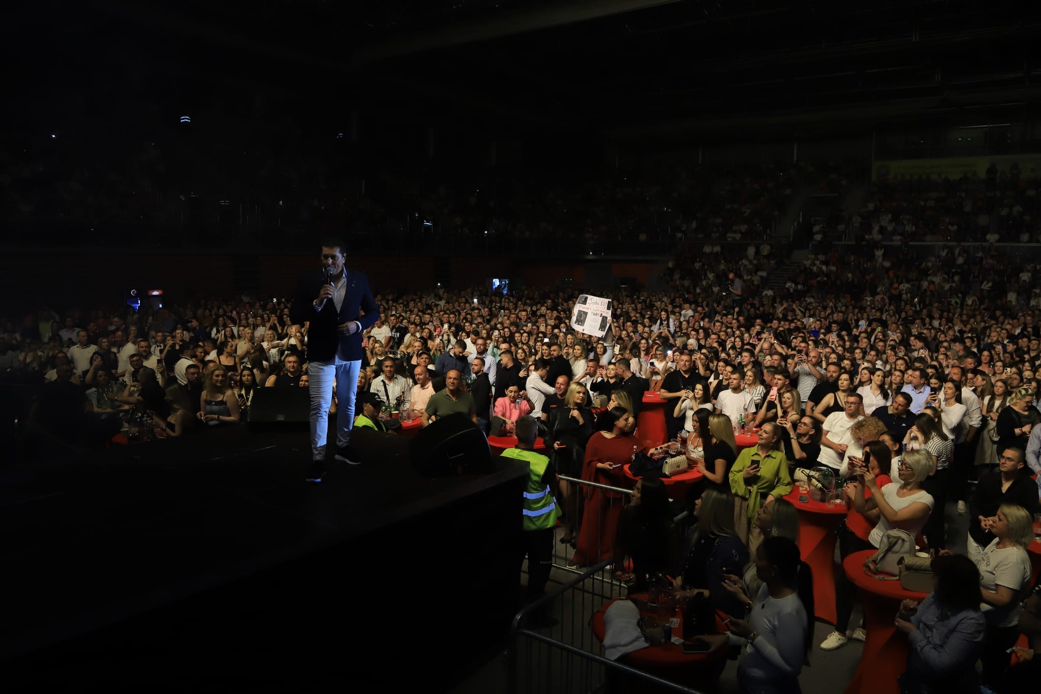 ae1da86d bad5 4d8e 8d0a 9d672b573ab0