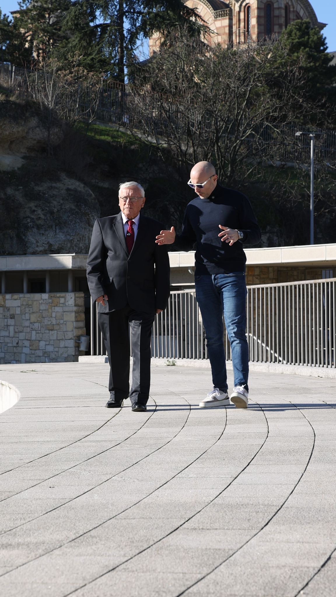 c7050ca0 8c42 4c3b 95dc 997ee5cf8fb6