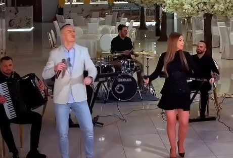 Nina Karahođa novim kaverom zapalila društvene mreže, ovo morate da čujete VIDEO 6 image 3