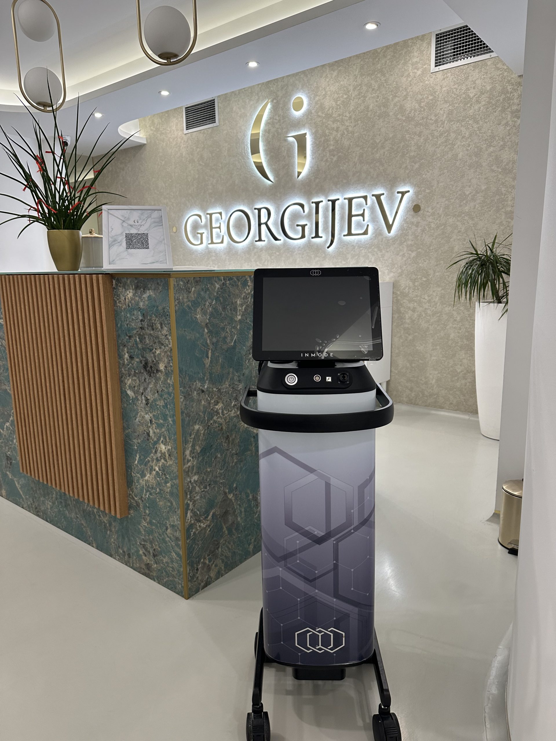 Nova metoda za zatezanje kože i uklanjanje masnih naslaga bez klasične operacije 6 zatezanje koze georgijev igniterf 1