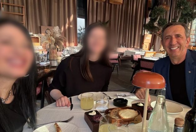 Žika Jakšić uživa sa poznatom pevačicom van kamera, a ono što joj je javno poručio raznežilo je sve (FOTO) 12 zika kaliopi blur