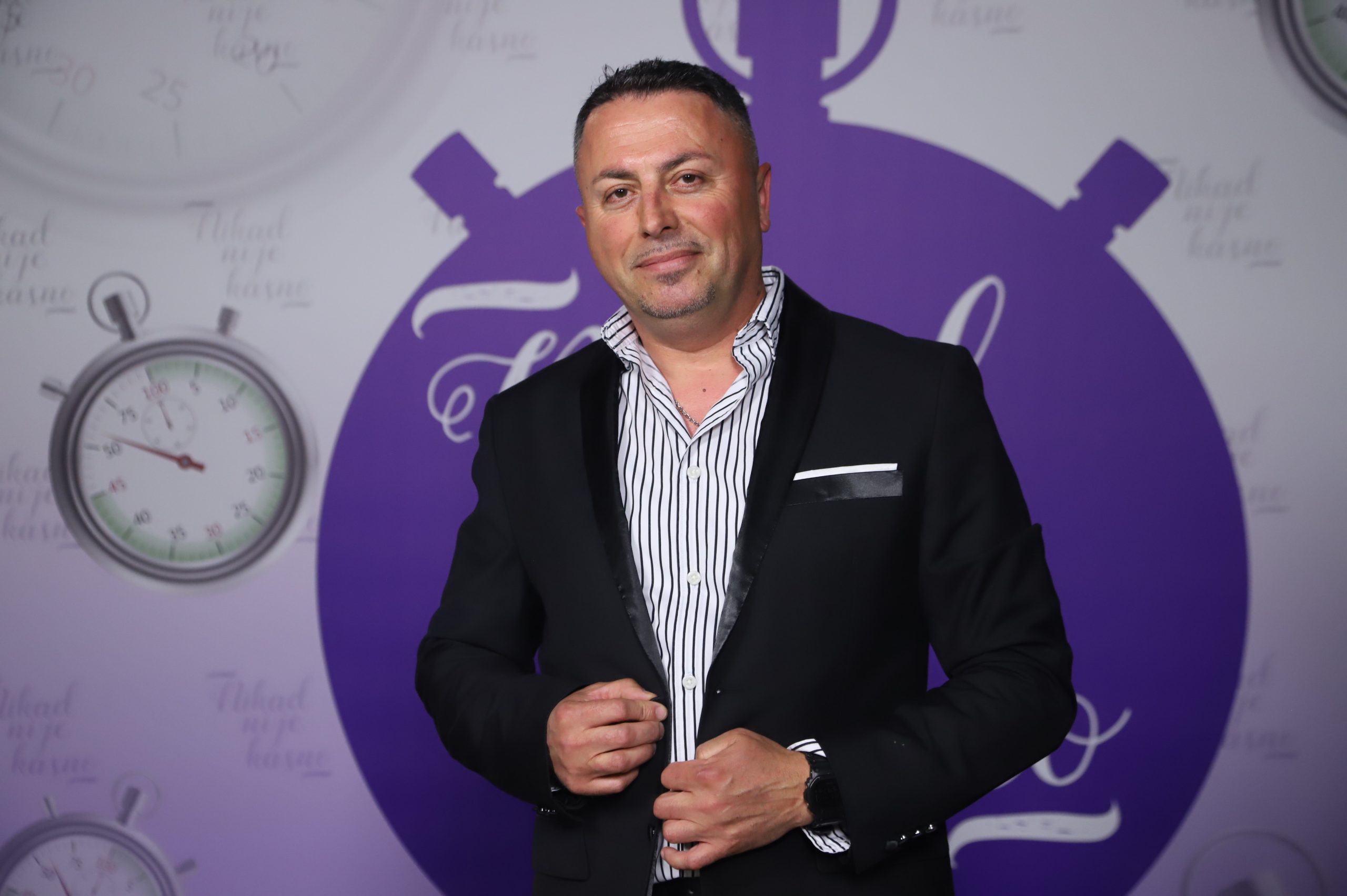 Nova borba za polufinale: Otkrivamo ko večeras nastupa u "Nikad nije kasno" 10 IGOR VASILJKOV 51 GOD. ULM 1