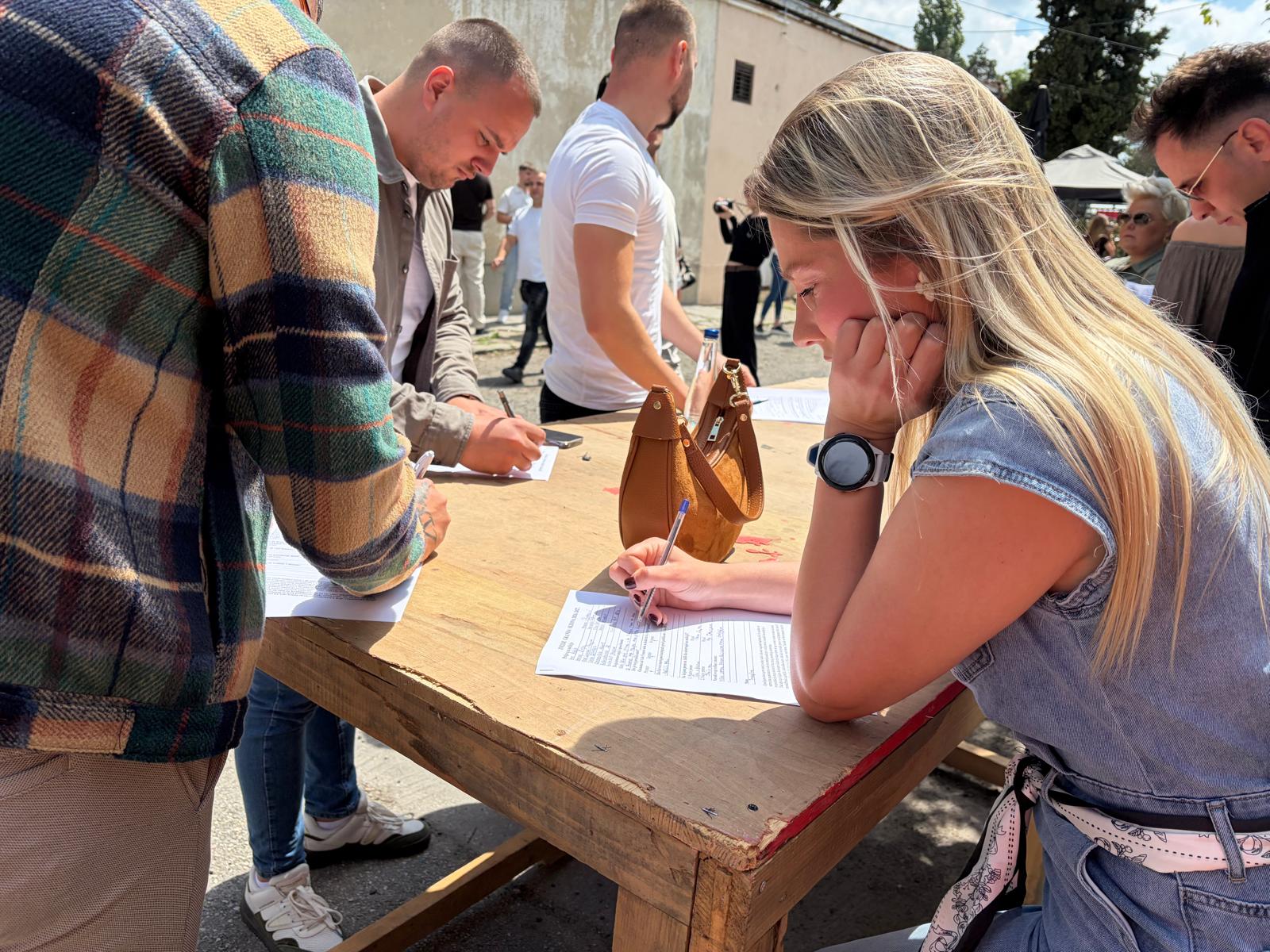 Stotine prijavljenih za novu sezonu "Zvezda Granda": Studio premali za sve kandidate, poznati došli da bodre svoje namilije (FOTO/VIDEO) 7 IMG 20260520 WA0009