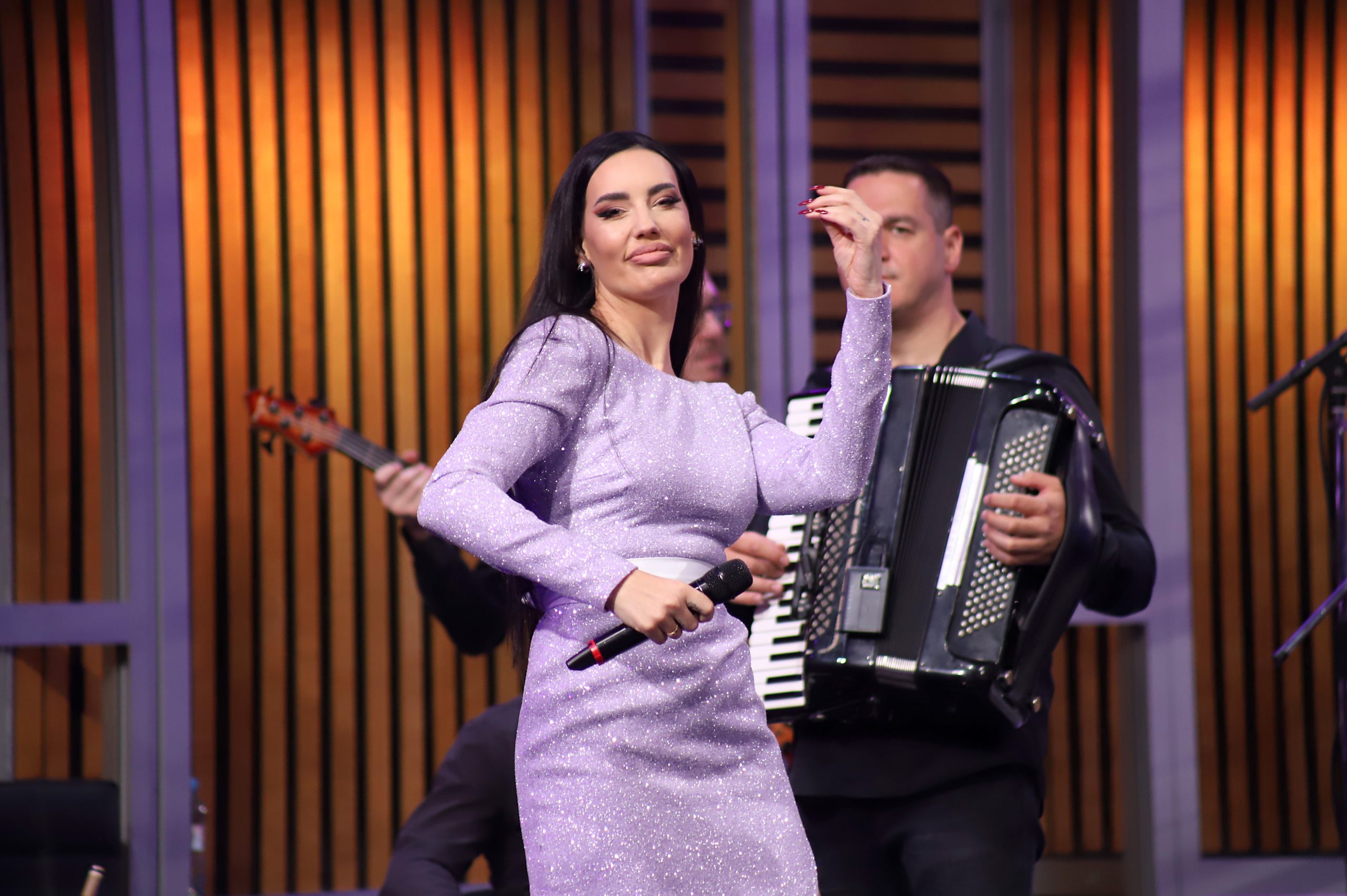 Katarina Grujić otvoreno o porodičnim odnosima: Saznajte sve u "Grand specijalu" (VIDEO) 7 KATARINA GRUJIC GS SNIMANJE 27052026 FOTO ELENA ok