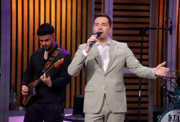 Mirza Selimović stiže ove nedelje u "Grand specijal": "Nemam vremena da razmišljam o tuđim problemima" (VIDEO) 12 MIRZA SELIMOVIC GS SNIMANJE 13052026 FOTO I 174 ok