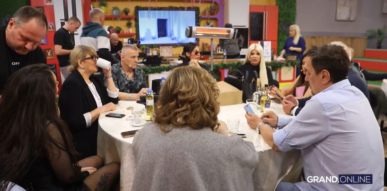 Pogledajte šta se dešavalo pred novu emisiju "Zvezde Granda", njen dolazak niko nije očekivao (VIDEO) 5 Screenshot 2026 05 15 183635