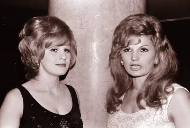 Ovo je bio prvi estradni skandal: Cela Juga brujala o svađi dve poznate pevačice, a one obmanjivale javnost 11 silvana foto munja 768x540 1