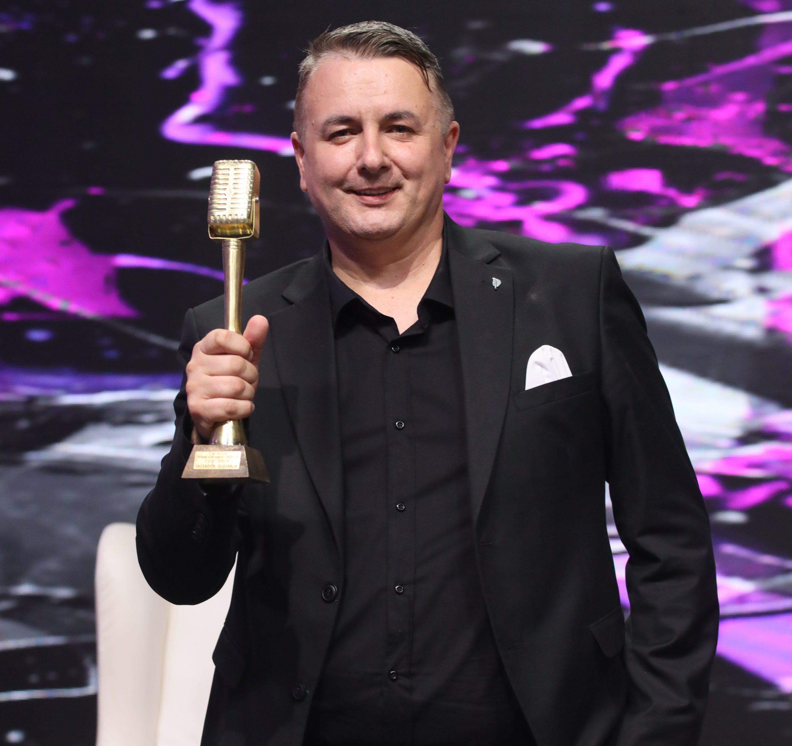 Ovo su tri pobednika 11. sezone "Nikad nije kasno": Dva gospodina i jedna dama svojim glasovima obojili su šou 7 pobednici nikad nije kasno 2026
