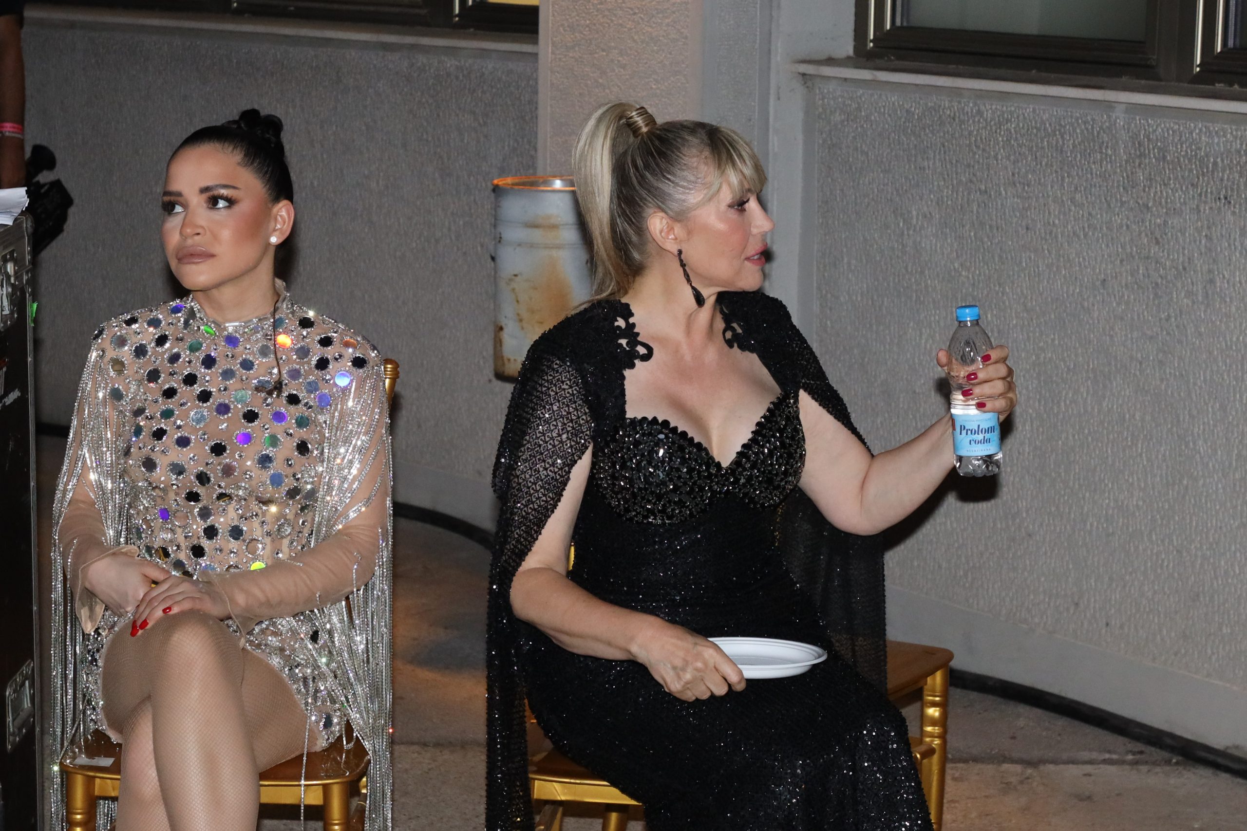 Istorijska noć u Beogradu: Suzana Jovanović se rasplakala na bini, omaž Sinanu Sakiću naježio hiljade ljudi u publici, a tek da čujete šta je zapevala Bojana Barjaktarević (FOTO) 9 0A0A0182