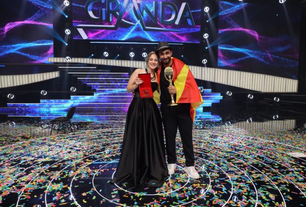 Tamara Danilović je pobednik "Zvezda Granda" po mišljenju stručnog žirija! Najmlađa učesnica podigla plaketu "Saša Popović" 16 0A0A0801