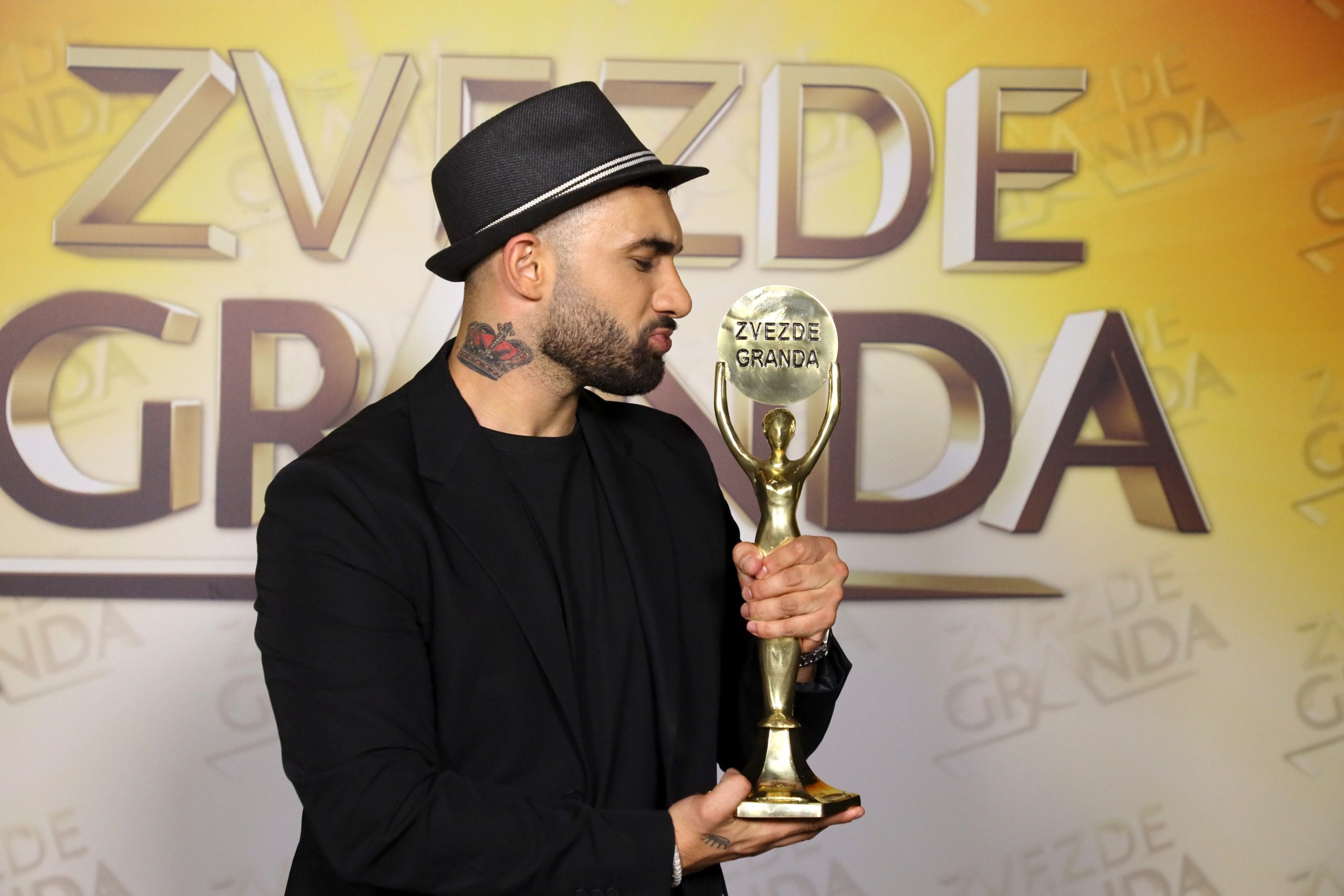 Pre četiri godine je ceo region plakao zbog teške sudbine Bojana Ilievskog, a sinoć je odneo pobedu u "Zvezdama Granda" 5 11.BOJAN ILIEVSKI 6 ok