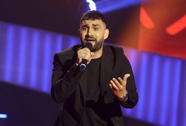 Lavina emocija u velikom finalu: Bojan Ilievski odao počast nastradalim kolegama, publika zanemela 8 BOJAN ILIEVSKI FOTO MUNJA 1 ok