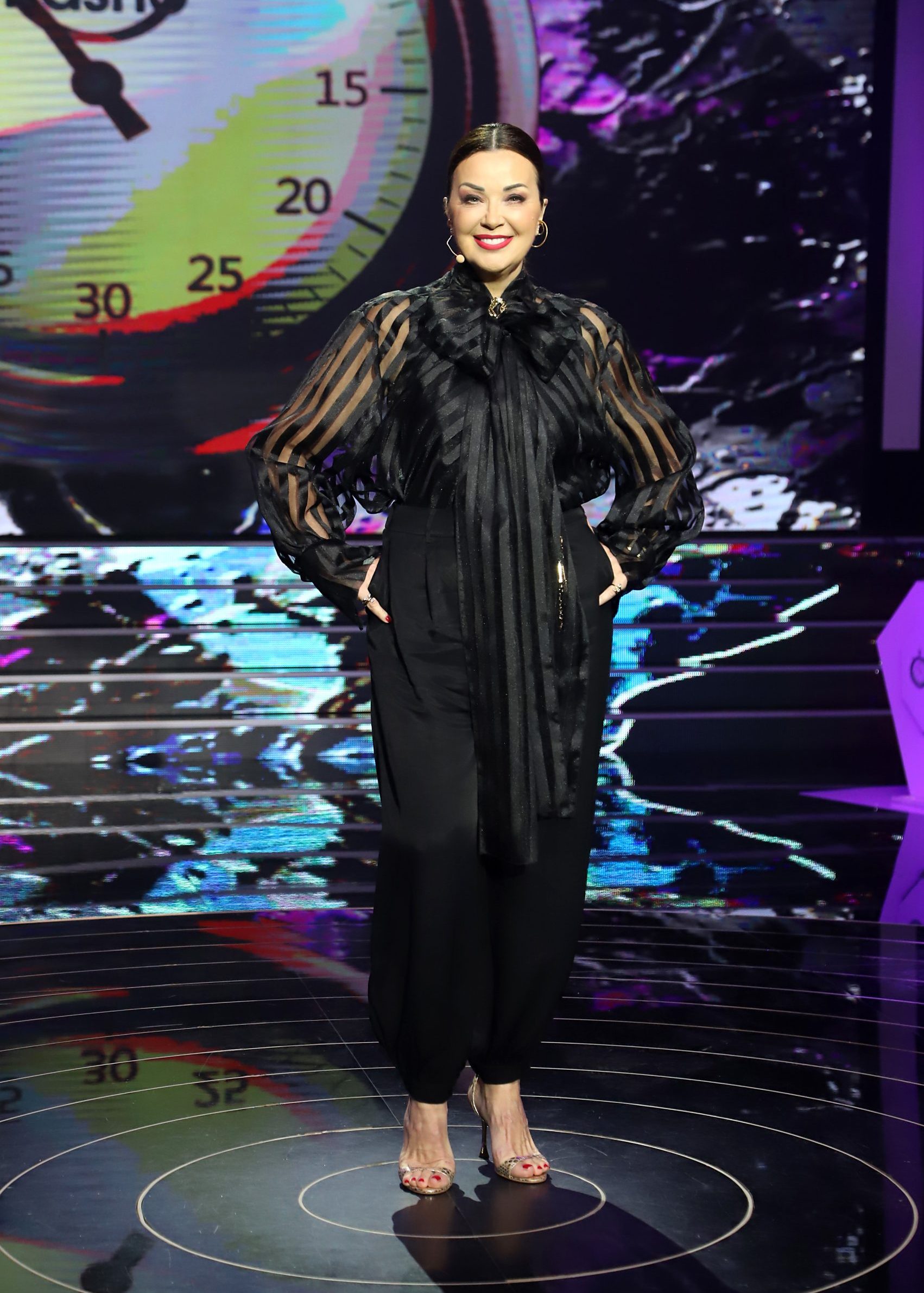 Dragana Katić zasenila u polufinalu "Nikad nije kasno": U elegantnom crnom izdanju ukrala sve poglede (FOTO) 6 DRAGANA KATIC NNK SNIMANJE 14052026 FOTO ELENA 5 ok e1780657375891