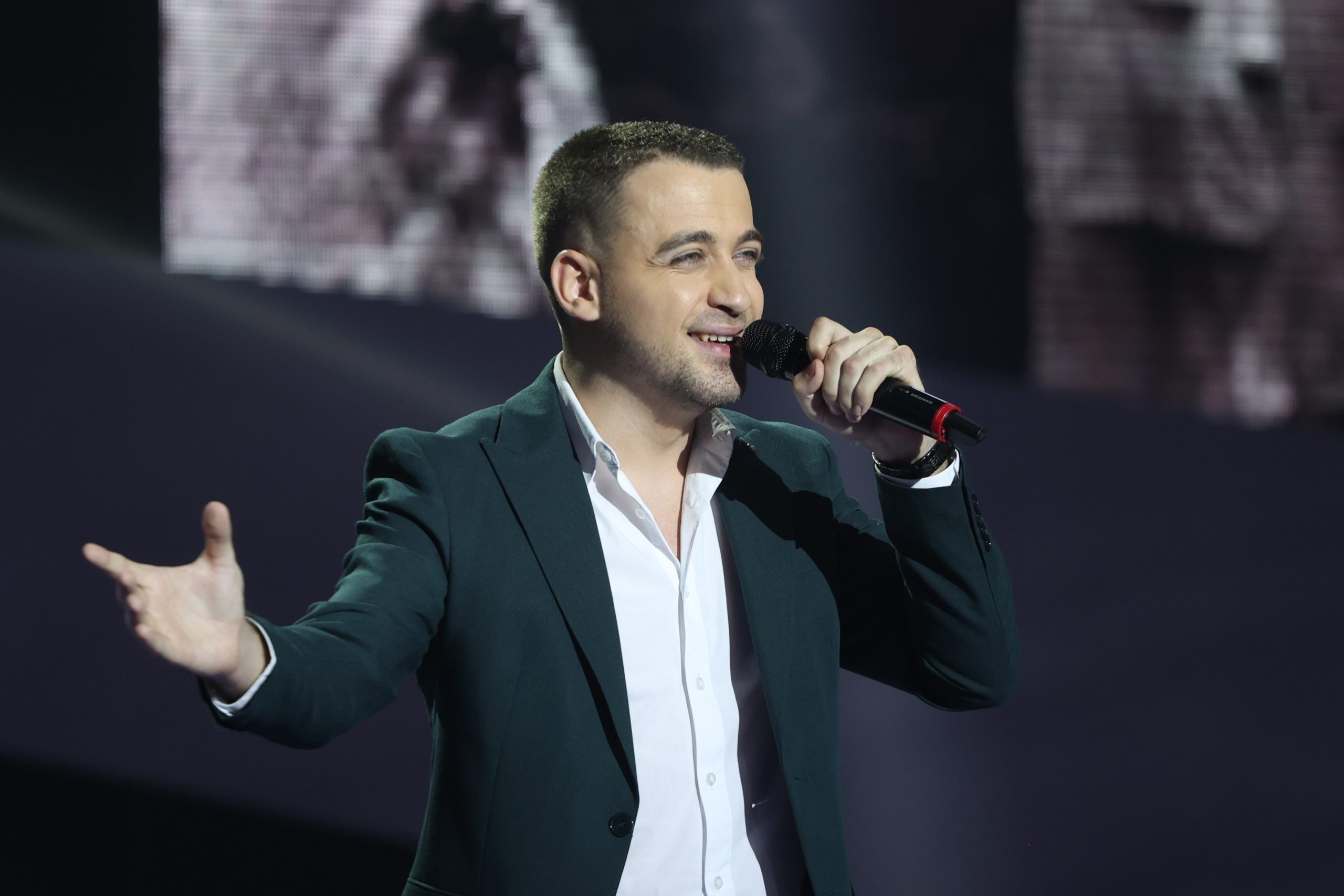 Saša Stojaković progovorio o lepšoj polovini: "Ne proživljava to iz prvog lica, ali život nam se pretvorio u Zvezde Granda" (VIDEO) 5 SASA STOJAKOVIC ZG SNIMANJE 11052026 FOTO PETAR 15