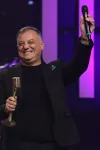Pobednik "Nikad nije kasno" razneo mladalački hit: Mreže gore zbog njegovog nastupa (VIDEO) 21 VIKTOR DIMITRIEVSKI FINALE NNK 21062026 FOTO MUNJA 1