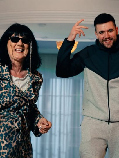 Godinama se ovo čekalo: Bivša zvezda "Nikad nije kasno" snimila duet sa sinom (VIDEO) 26 lacku pesma razbij se e1780324725657