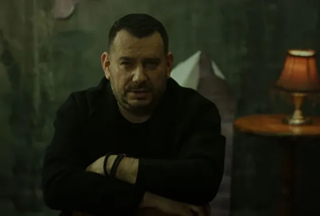 Peđa Medenica u ludačkoj košulji, otkrivamo šta se desilo: "Ne mogu sam" (VIDEO) 15 pedja medenica