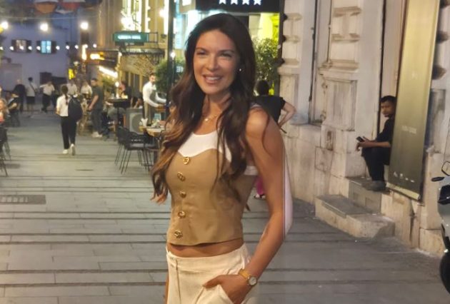 Pola Beograda se sinoć okretalo za Sanjom Kužet, mnogi tvrde da nikad bolje nije izgledala (VIDEO) 14 sanja kuzet z