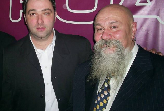 Petnaest godina bez Luisa: Imao je buran ljubavni život, a ovo je pravi razlog zbog kog je nosio haljine 6 767e6704f866680330fd1e97e74ac722035b3bae 630x426 1