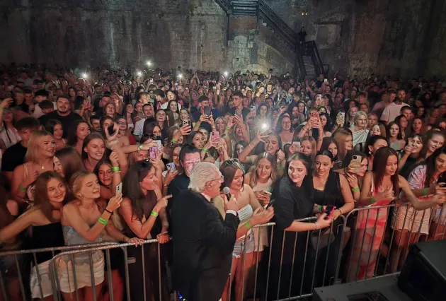 Ovakva emocija se ne viđa često: Željko Samardžić priredio spektakl u Trogiru (VIDEO) 30 IMG 0454