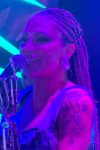 Budva na nogama zbog Sandre Afrike: Pesma kojom je otvorila nastup bacila publiku u trans (VIDEO) 23 Sandra Afrika naslovna