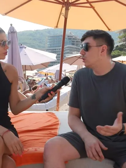 "Popićemo kafu, ali to je to": Mahir Mulalić otkrio zašto izbegava druženje sa kolegama, spomenuo i svog najvećeg rivala iz "Zvezda Granda" (VIDEO) 25 Screenshot 2026 07 23 112409