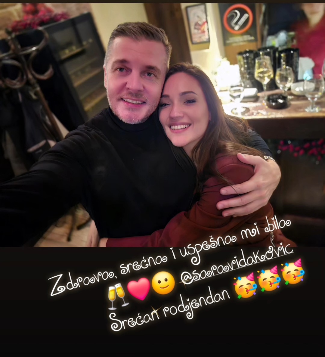 "Zdrava, srećna i uspešna mi bila" Divan dan za Saru Vidaković, pevačici prvi čestiku uputio on (FOTO) 6 Screenshot 20260703 182907 Instagram