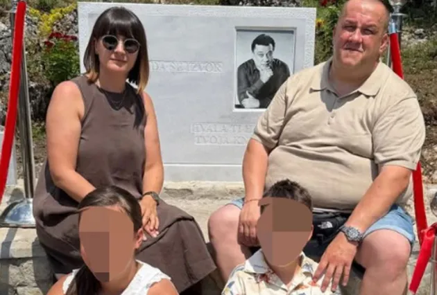 Posle teškog životnog perioda, u porodici Dina Bešlića stigao poseban razlog za slavlje: Oglasio se emotivnom objavom 17 db
