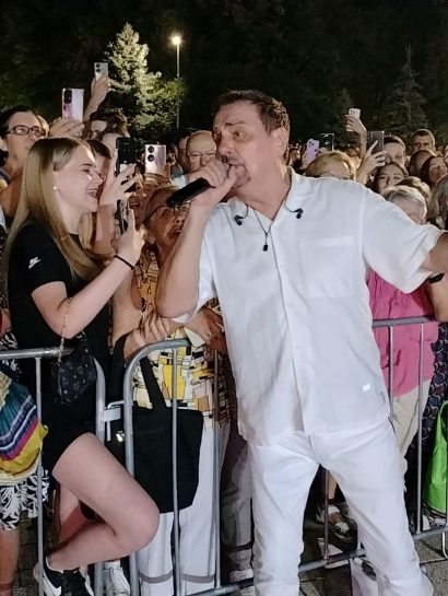 Više od 15.000 ljudi pevalo sa Kebom uglas! Pevač se oglasio nakon neviđenog spektakla u Niškoj Banji (FOTO/VIDEO) 23 IMG 20260802 WA0015