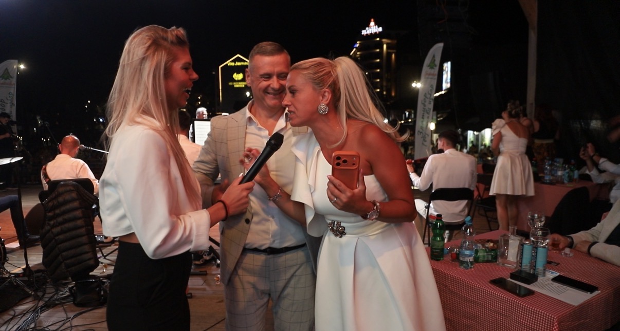 Vladimir Jovanov Senta usred koncerta na Zlatiboru otkrio ko može najviše da popije, zgodna plavuša odmah reagovala: "Nije istina" (VIDEO) 9 IMG 8148