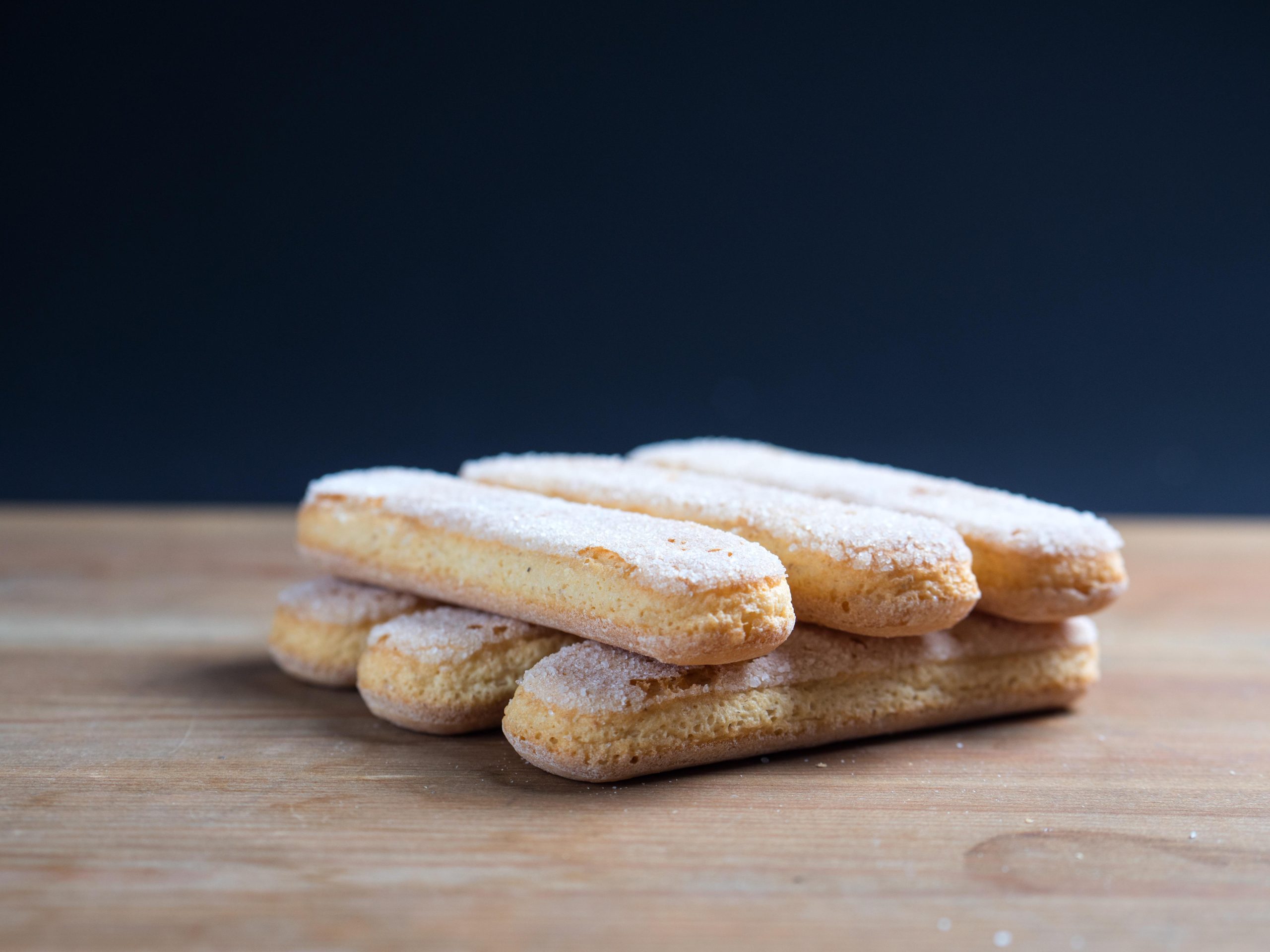 Brza voćna torta sa piškotama: Ne peče se, osvežava i svi traže recept 5 alflucio ladyfinger 6932357